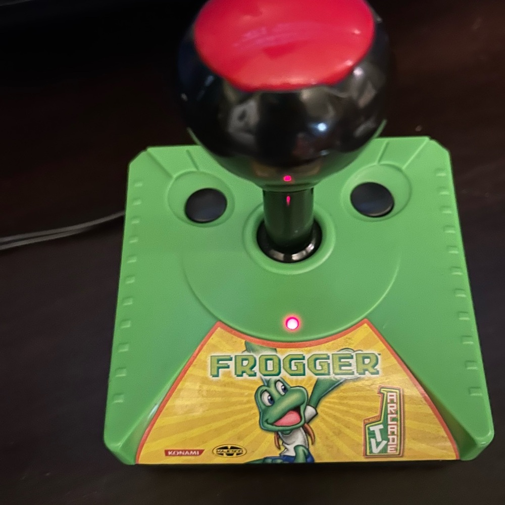 VTG 2004 Konami Classic FROGGER Plug N Play TV Handheld Arcade Video GUC Tested - Picture 14 of 16
